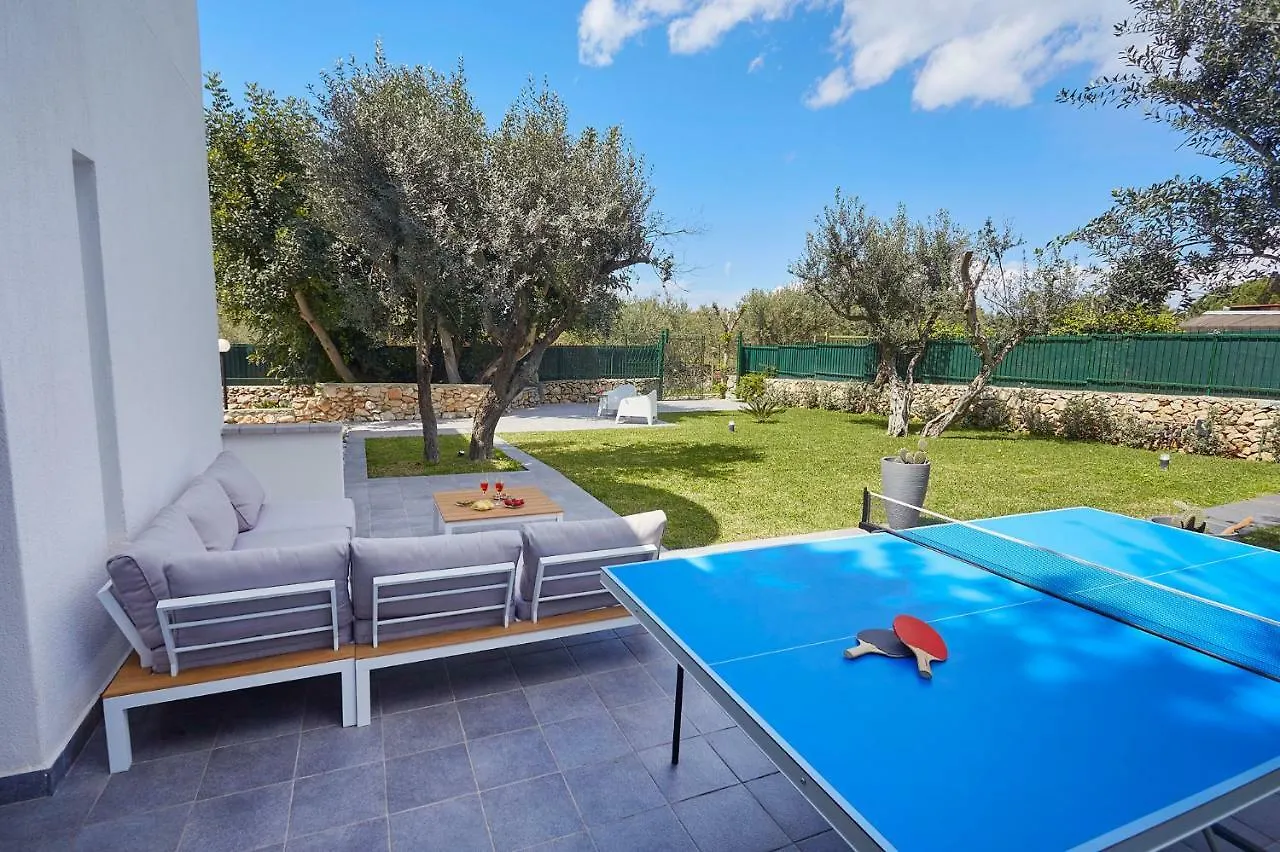Casa Del Melograno Con Idromassaggio E Giardino Villa Terrasini Vakantiehuis